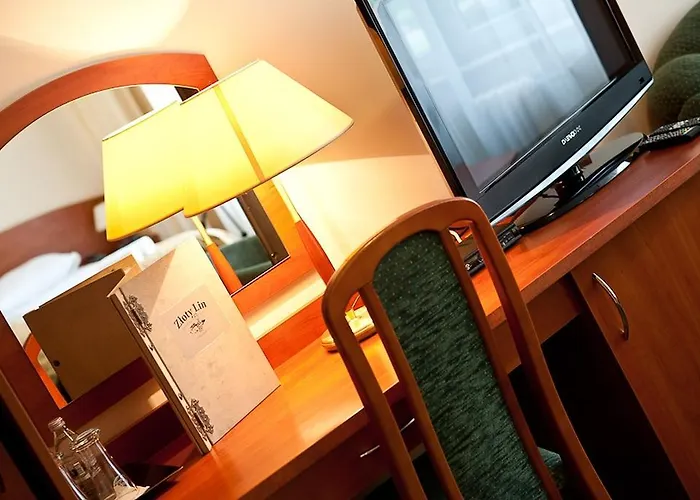 Hotel Złoty Lin Serock